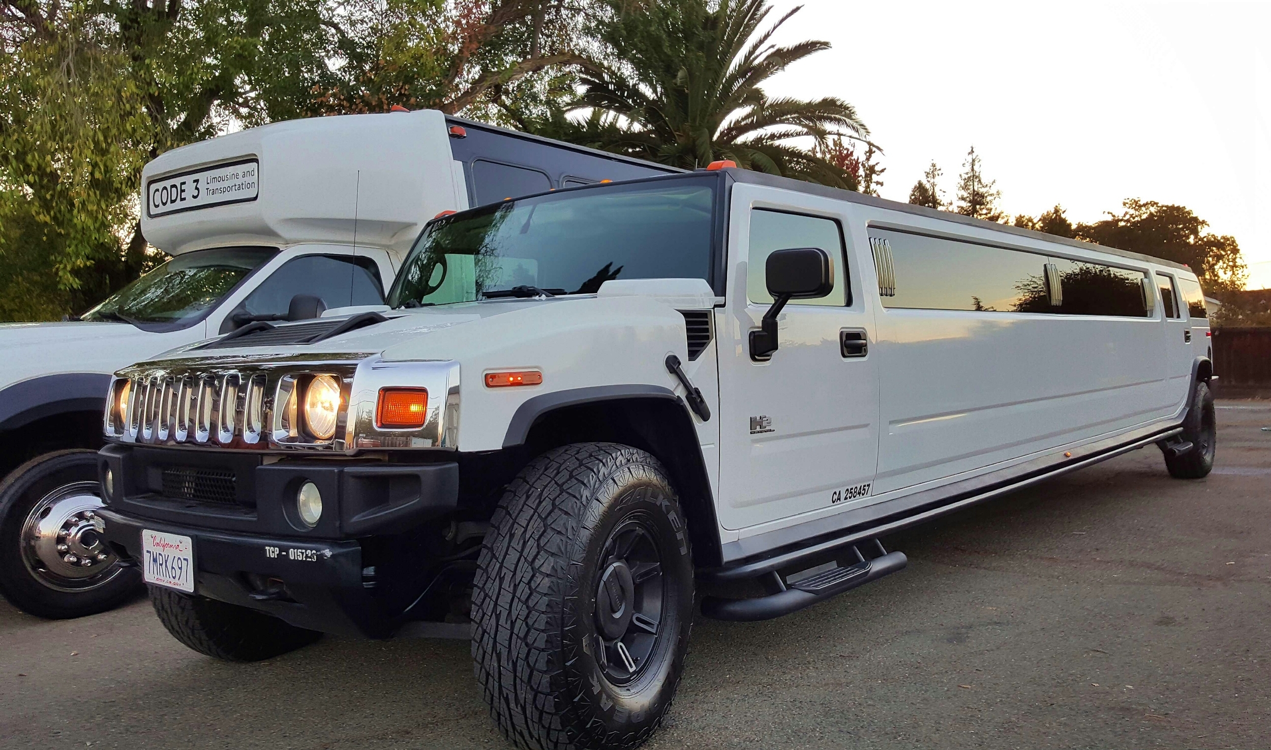  H2 Hummer  Limousine