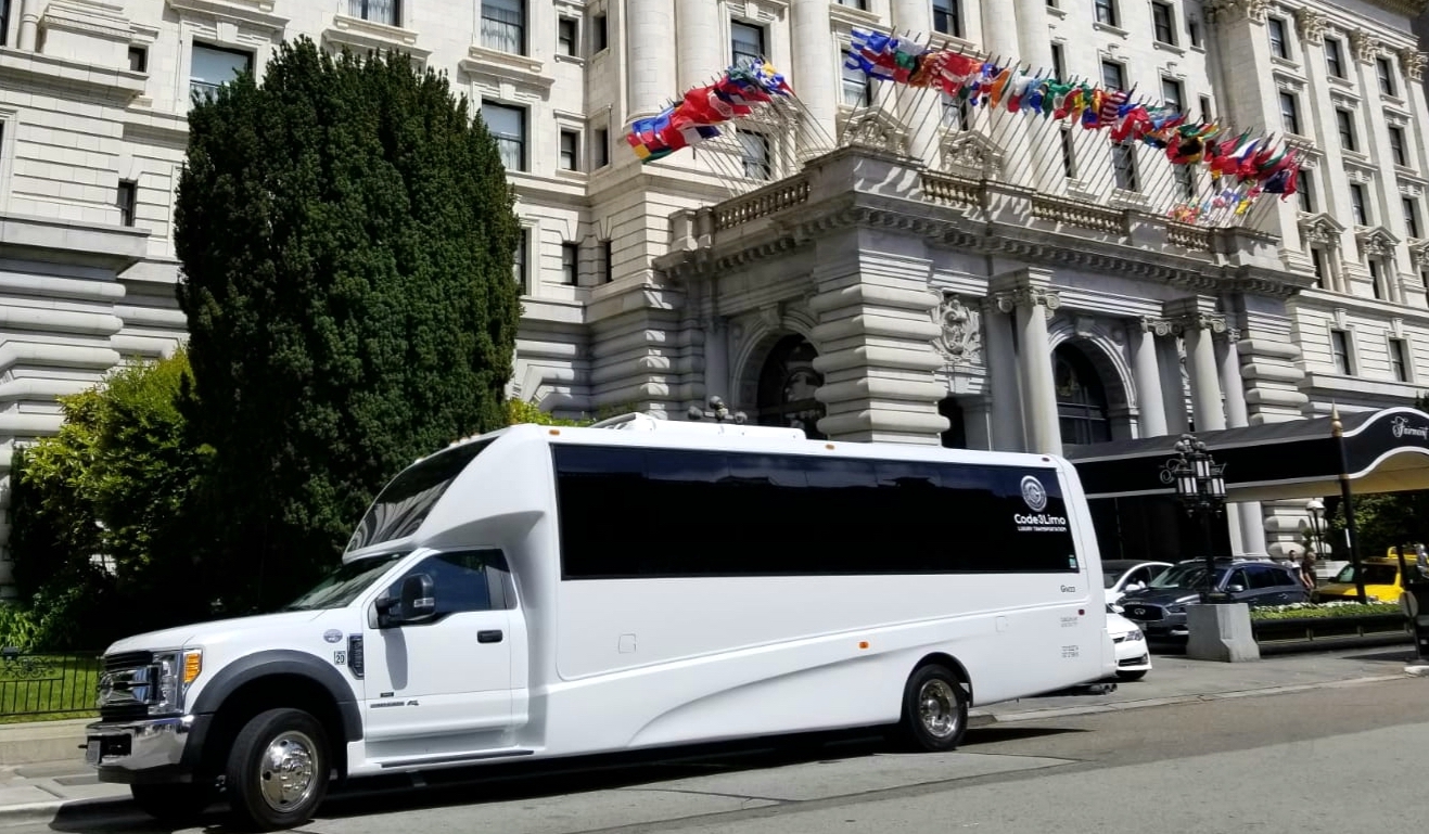 Grech GM33 Limousine Coach